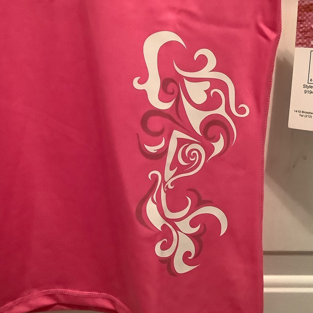 Kanu Surf Pink Rashguard - Picture 2 of 5